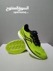  7 Shoes Saucony and Hoka for Running, Made in Vietnam.