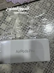  2 Air pods pro 2