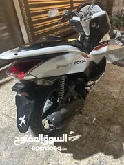  5 Pcx جيل اول