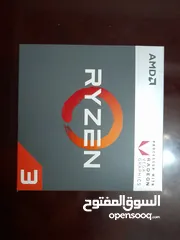  1 AMD Ryzen 3 2200G CPU + Box + Cooler (شبه جديد)