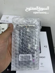  2 شاشة ايفون xs اصلي شركة 100% مكفولة جديدة