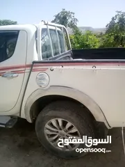  4 ميتسوبيشي l200