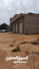  4 مخزن للإيجار بنغازي ارض شبنه بجوار مسجد الخلفاء الراشدون