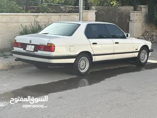  4 للبيع BMW 730 بحالة الوكالة