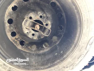  1 عجل سبير f150 للبيع