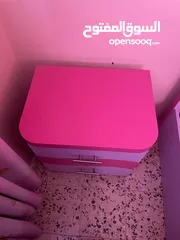  4 تخت مفرد 110*215 مع خزانه جرارين جانيبية