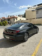  6 توصيل الى سوريا ولبنان والشام باحدث السيارات والباصات استقبال من المطار والمعابر الحدودية خدمه آمنه