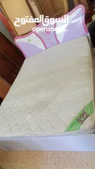  3 تخت مفرد ونص مع فرشه زنبركيه