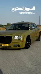  8 كرايسلر srt8 للبيع