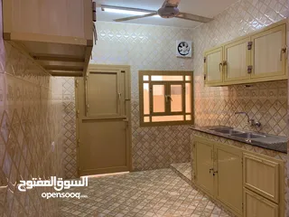  3 5bhk villa for rent near to old omantel located mwalleh 11