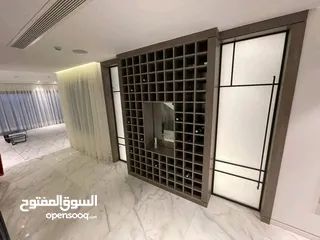  11 فيلا 200م في كمبوند بالم هيلز palm hills New cairo nبمقدم 10% و بالباقي اقسا علي 10 سنين بدون فوايد