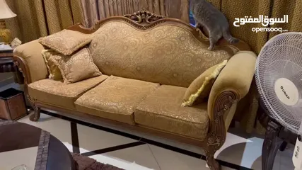  6 كنب غرفة سفرة 9 مقاعد فخم في ابو نصير عمان