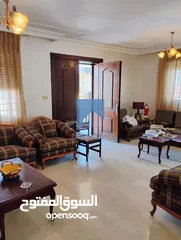  4 شقة أرضية فاخرة للبيع في الجاردنز  - خلف جريدة الرأي 185م مع ترسات 110م تشطيب سوبر ديلوكس