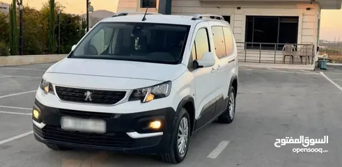  1 بيجو ريفتر 2022