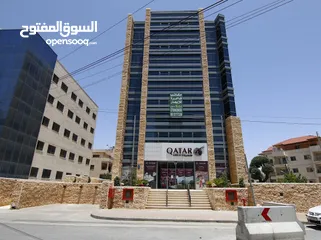  6 مبنى خلاب في منطقة الشميساني متوفر عدة مساحات تصلح لمنظمات او شركات خاصة