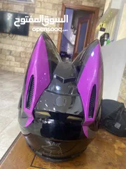  2 خوذه بسه لون اسود و نهدي مقاس L