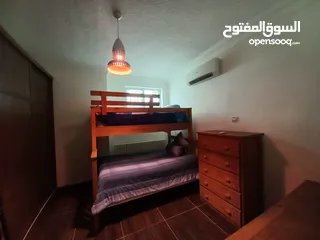  3 شقة مفروشة للإيجار 340م2 ( Property 18197 )-174847950