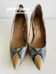  8 Prada, Steven Madden