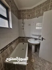  7 ‏شقة للبيع في السابع من المالك مباشرة  ‏السعر 48,000 كاش  ‏غير قابل الأقساط