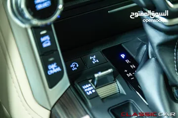  12 Toyota Land Cruiser Gx-r Twin turbo 2024   عداد صفر  Zero Mileage   اللون : كحلي