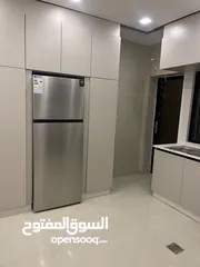  3 شقه شبه مفروشه