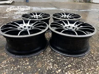  1 جنط 17 اربع براغي محير (بدون كوشوك)