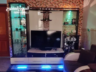  2 بوفية معرض