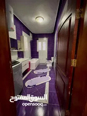  26 منزل للبيع ثلاث أدوار مفصولة في مدينة طرابلس منطقة السراج في طريق جزيرة المشتل جهة حمام بلقيس