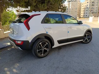  3 كيا نيرو 2025