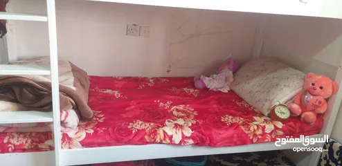  6 سرير طابقين للاطفال مستعمل استعمال نظيف للبيع