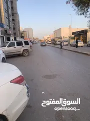  2 محل للإيجار علي الرائيسي زاوية الدهماني