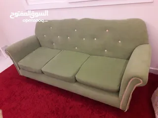  7 كنبة ثلاثية