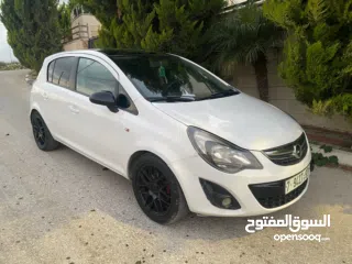  9 اوبل كورسا اتوماتيك. 2015. الماني. مطور 1400 بنزين. تامين وترخيص لشهر 5. جنط اسود مميز.سقف اسود. شاش