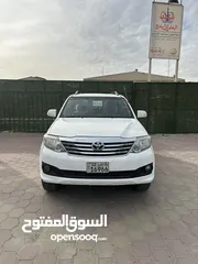  6 Toyota Fortuner 2014