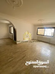  12 شقة فارغة - الشميساني - 3نوم - 200م -