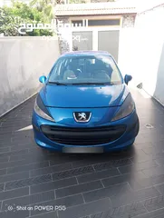  1 بيجو،207. موديل 2009. جنط مغنيسوم . السيارة بحالة ممتازة. تخلو من الحوادث. السعر 23000ش