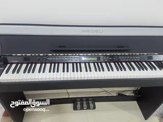  1 لوحة مفاتيح بيانو ذات 88 مفتاح نوع MEDELI ذات