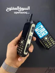  5 موبايل خلوي 3 خطوط انتين لاقط قابل للفك  يعمل على تقوية  م جات الارسال و الاستقبال الضعيفه بطاريه تد