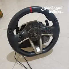  12 سترينج بلايستيشن اصلي من شركة بلايستيشن مستعمل بحالة الوكاله تم استعماله مرتين فقط يشتغل على ps4 ps3