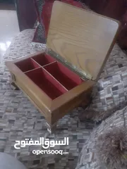  3 صندوق خشبي مدهون لامع رائع للمجوهرات والأشياء الثمينه .صندوق ثقيل  ومرتب