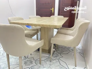  1 طاولة طعام فاخرة  food table