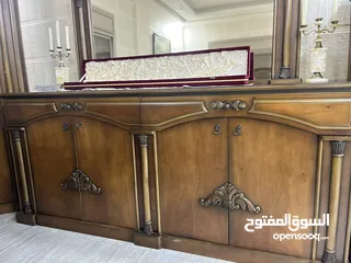  5 طقم كنب مع سفرة للبيع