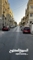  25 سوبر ماركت على الشارع الرئيسي في جبل الجوفة للبيع خلو