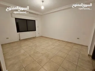  3 شقة فارغة للايجار -3نوم -شارع مكه -(2205)