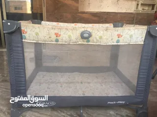 1 تخت بيبي ماركه جراكو  بسعر مغري