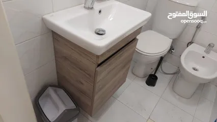  12 شقة نصف مفروشة للإيجار في دير غبار  ref : 14352