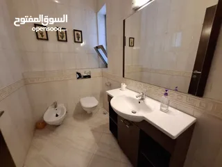  18 شقة شبه مفروشة للإيجار  ( Property 42944 )-174869814