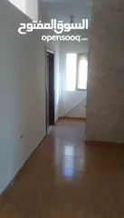  6 شقة فارغة للإيجار