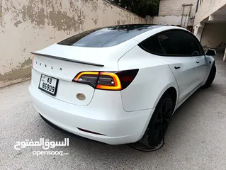  2 TESLA MODEL 3 ONLY 8000KM