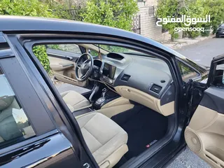  20 هوندا سيفيك بنزين اصلي لون اسود  بحالة الوكالة فحص كامل